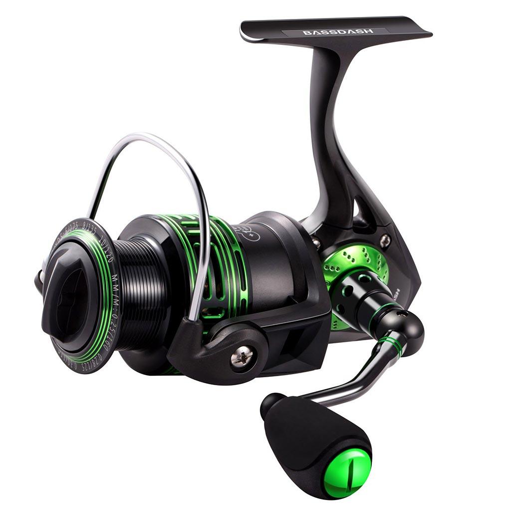 Bassdash Alien Ultra Lightweight Carbon Spinning Reel, Stainless Steel  Bearings